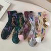 New Women Socks Floral Embossment Retro Cotton Middle Tube Socks Women Japanese Fashion Ethnic Harajuku Retro Cartoon Cute Socks