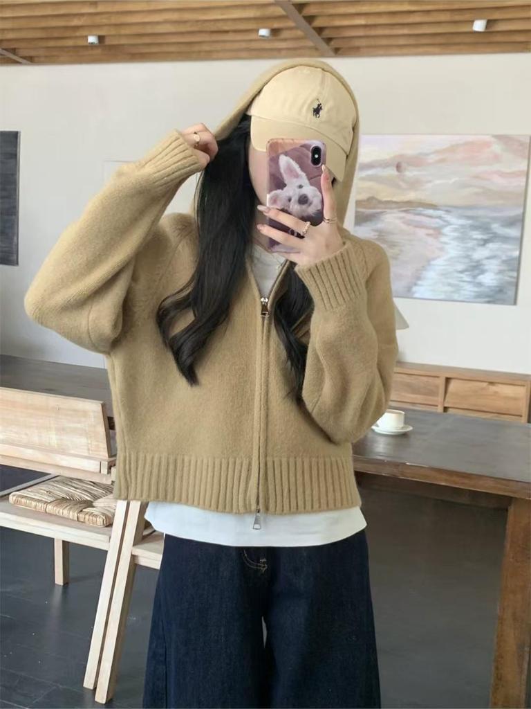 Women's Hooded Wool Cardigan Jacket - Cozy, Fashionable Sweatshirt for Autumn/Winter