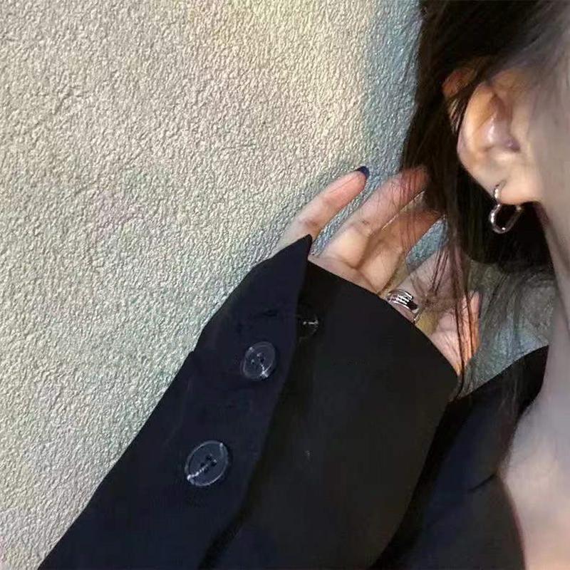 1 пара серебряных женских маленьких сережек с геометрическим сердечком, гипоаллергенные серьги, подарок, простые модные корейские серьги