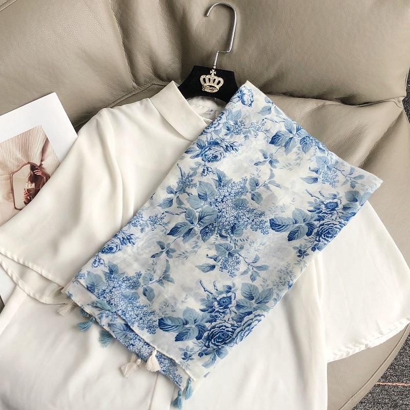 Fashion Luxury Brand Ombre Big Floral Tassel Viscose Shawl Scarf Lady Soft Thin Beach Wrap Pashmina Stole Bufandas Muslim Hijab