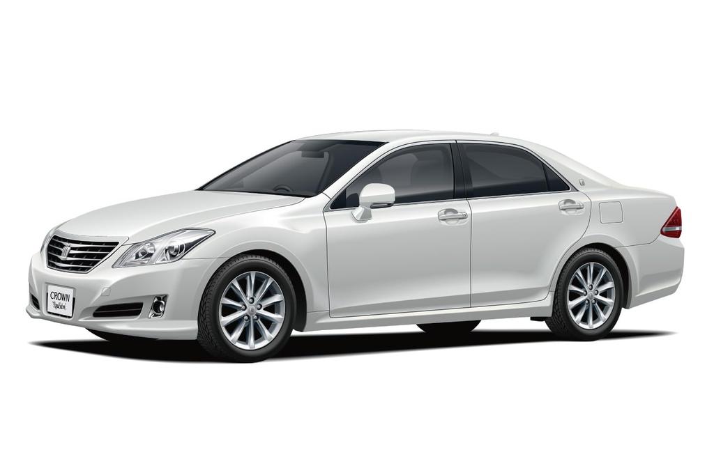Aoshima Bunka Kyozai Модель автомобиля 142 Масштаб Toyota GRS202 Crown Royal Saloon Пластиковая модель (АОСИМА) нет. 1/24 '08/'10