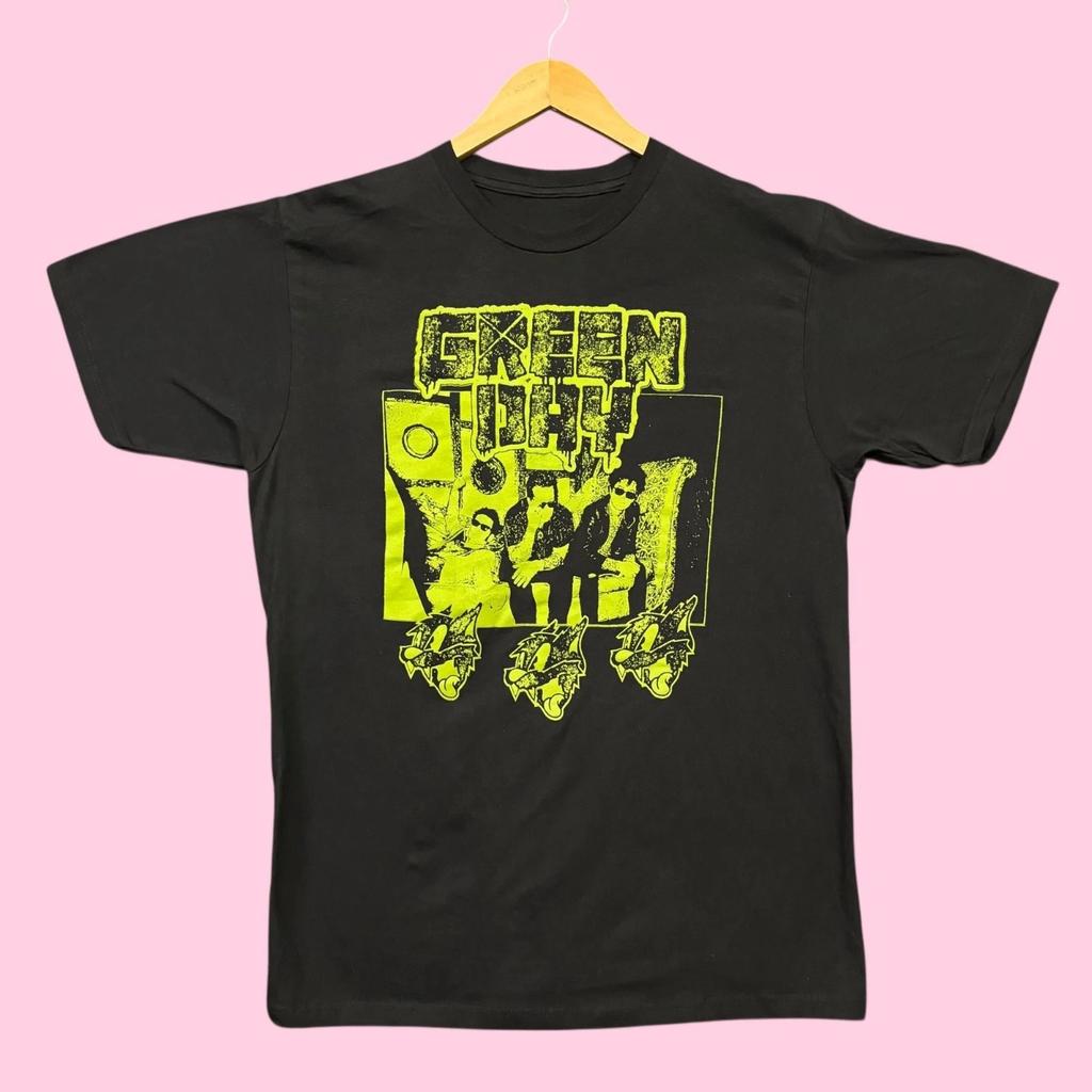 Green Day Revolution Radio Rock Band Tee L