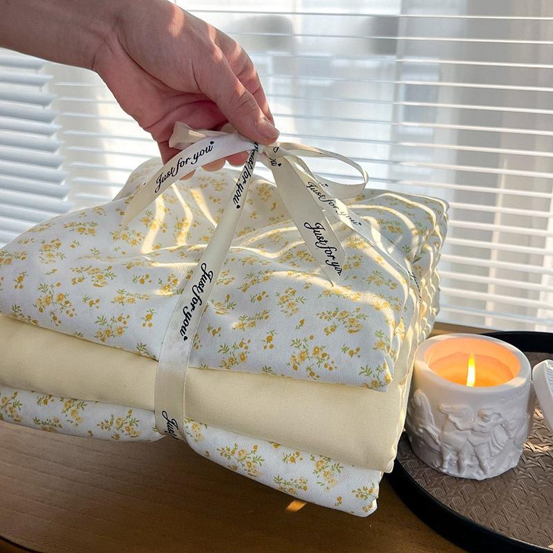 Комплект из 4 предметов из трикотажного хлопка класса А, мытой двойной пряжи, с небольшим цветочным узором, чулочно-носочный стиль