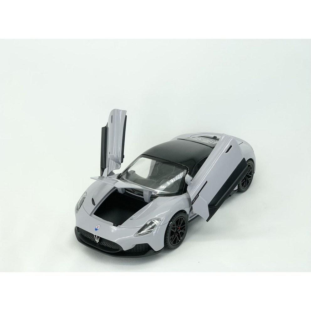 1:Модель-игрушка суперкара Maserati MC20, литая, масштаб 1:22 - Зеленый