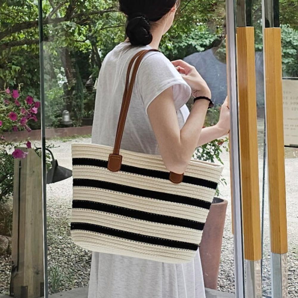 Fromheaven Iftan Bobsang Shoulder Rattan Bag Knit