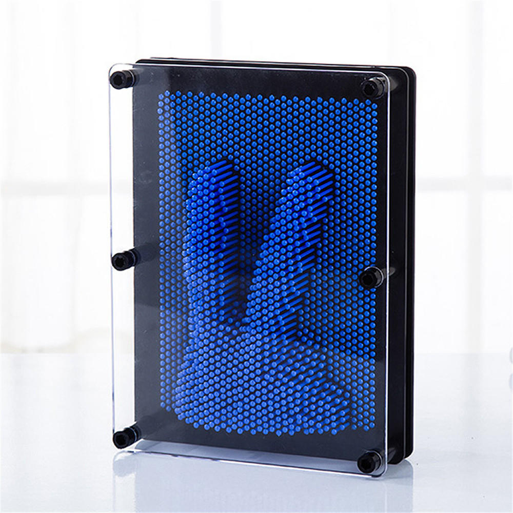 Сенсорная панель отображающая предметы приложеные к задней стороне