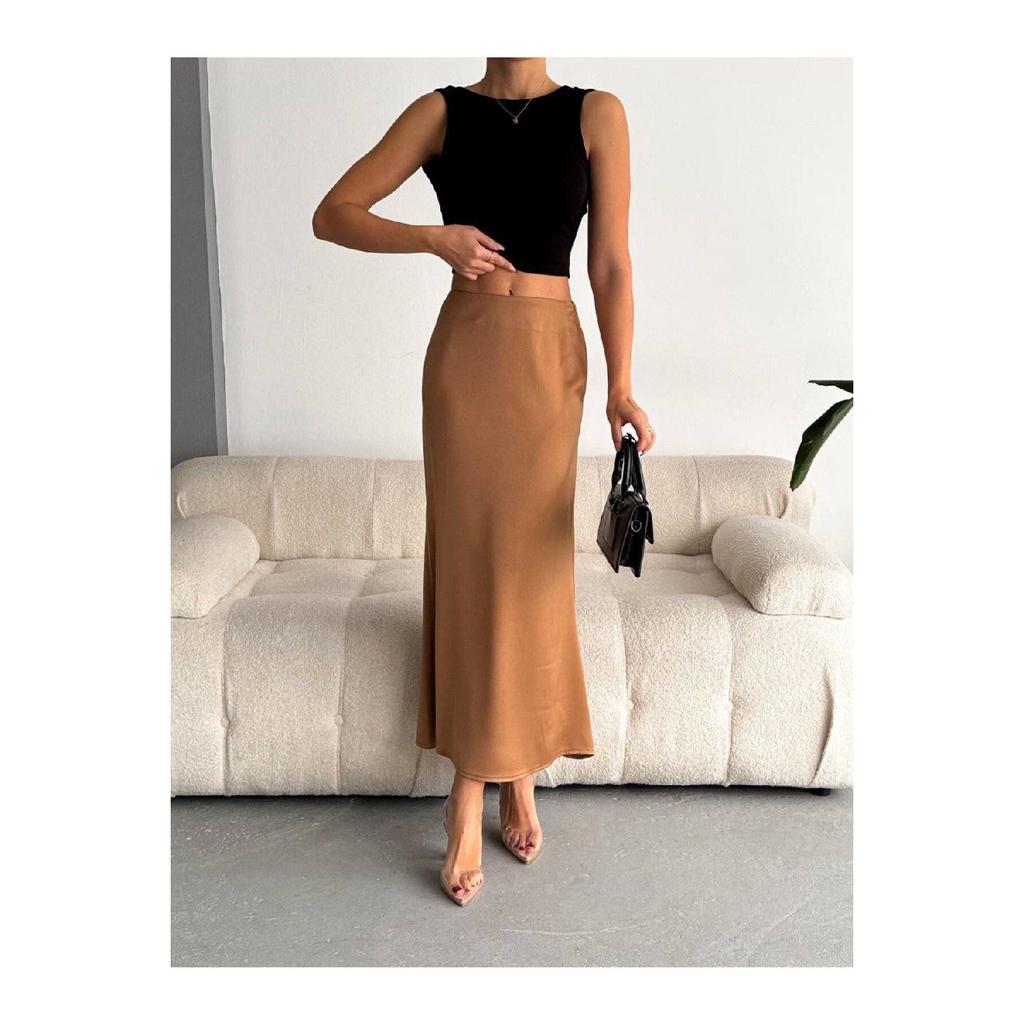 Women's Leopard Patterned Skirt