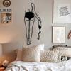 Цельное нижнее белье Скрытое металлическое настенное украшение Фреска на теле Линейное искусство Современный минималистский декор для женской ванной комнаты