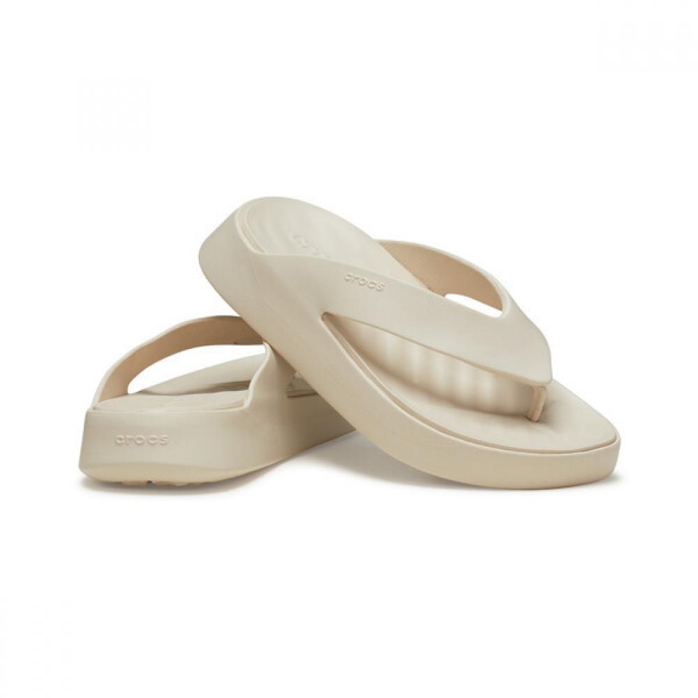 Crocs Women Getaway Platform Flip 4 1