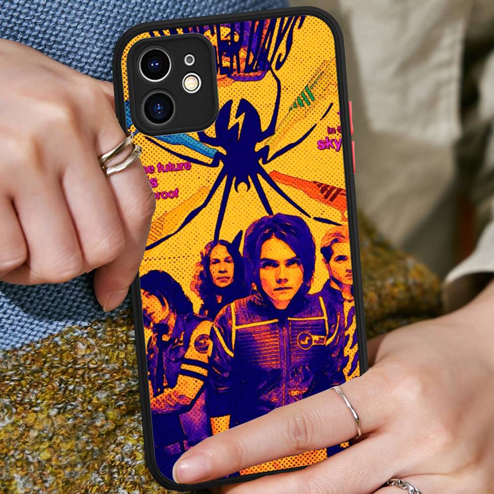 Чехол-бампер My Chemical Romance Rock Band Матовый Защитный Чехол Для IPhone 16 15 14 13 12 11 Pro Max X XS MAX Защитный Чехол