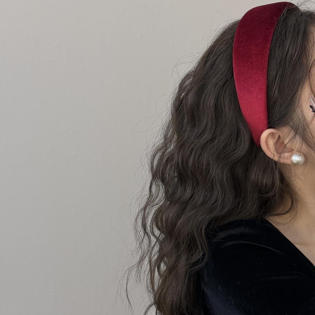 Korean-Style Retro Velvet Headband Simple Gradient Red Versatile High Cranial Accessory for 2024 New Year Atmosphere