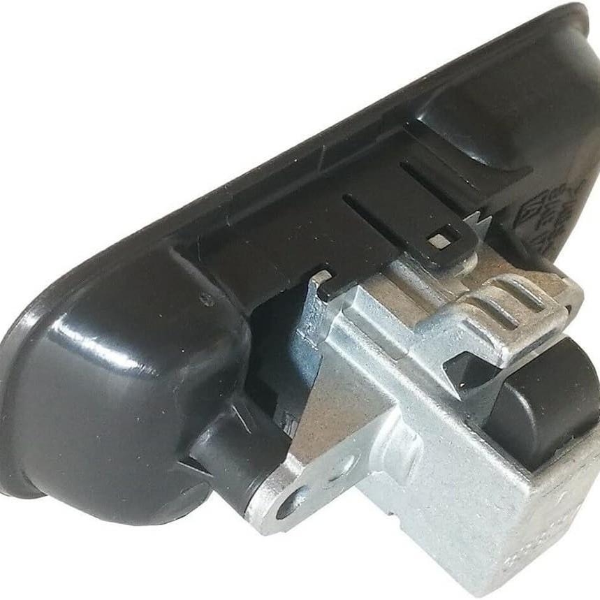 Замок бардачка автомобиля MR402499 для Montero MK3 V73/V75/V77 (2000-2006)