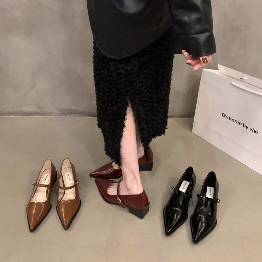 Остроконечные темпераментные красные туфли Мэри Джейн женские туфли 2024 новые весенние, осенние и зимние французские вечерние туфли на высоком каблуке