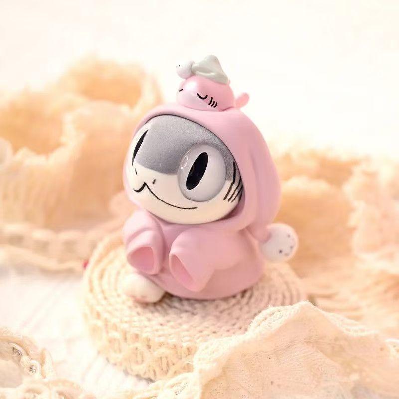 Новая оригинальная фигурка Sharkitty Серия Ver.1 с флоковым покрытием Кавайное животное Коробка-сюрприз Декор для стола Украшение Подарок на день рождения
