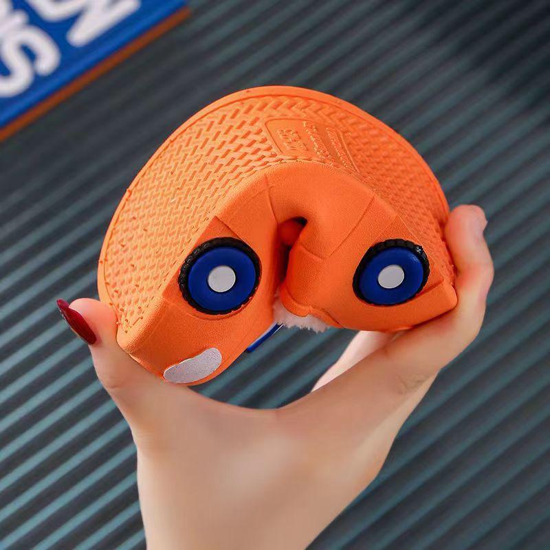 Милые тапочки для мальчиков 2024 года, новое поступление, тапочки с изображением машинки, детские теплые плюшевые тапочки для дома, детские зимние тапочки