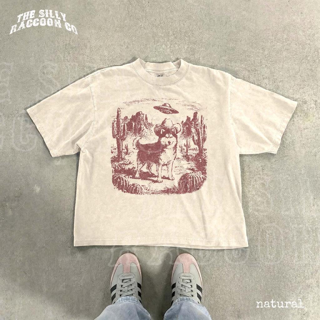 Husky Cowboy Shirt UFO Western Dog Tee Vintage Desert Alien Graphic Wild West Siberian Gift for Dog Mom Dad Unisex Top