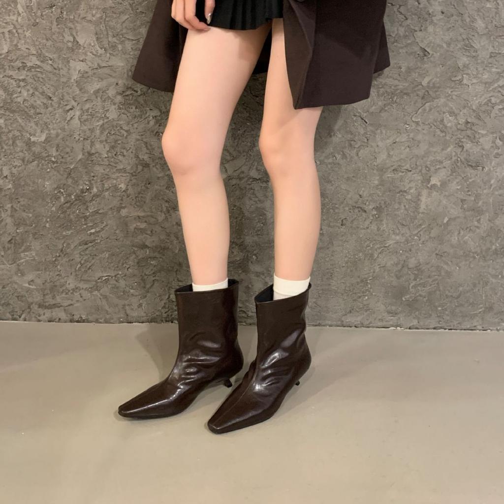 2025 Winter New Round Head Thin Short Heel Thin Fashion Martin Women's Short Boots Commuter Chel Write Boots