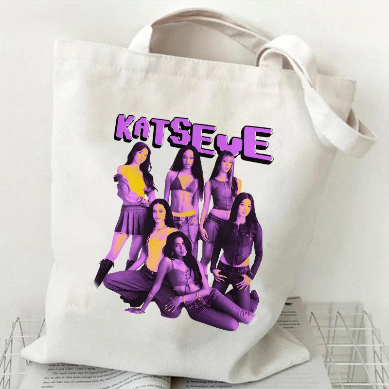 KATSEYE Canvas Tote Bag K-Pop Girl Group Print Shoulder Bag for Commute Daily Outing Large Capacity 60123-6