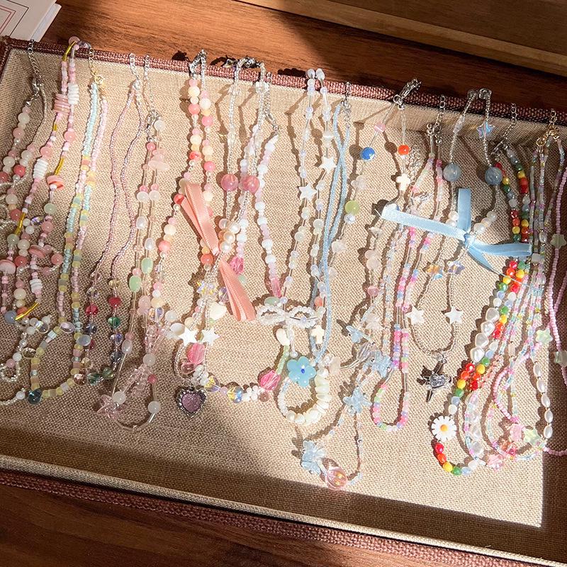 Сладкое дофаминовое ожерелье из бусин: Трендовый чокер с сердечком, цветком и бантом