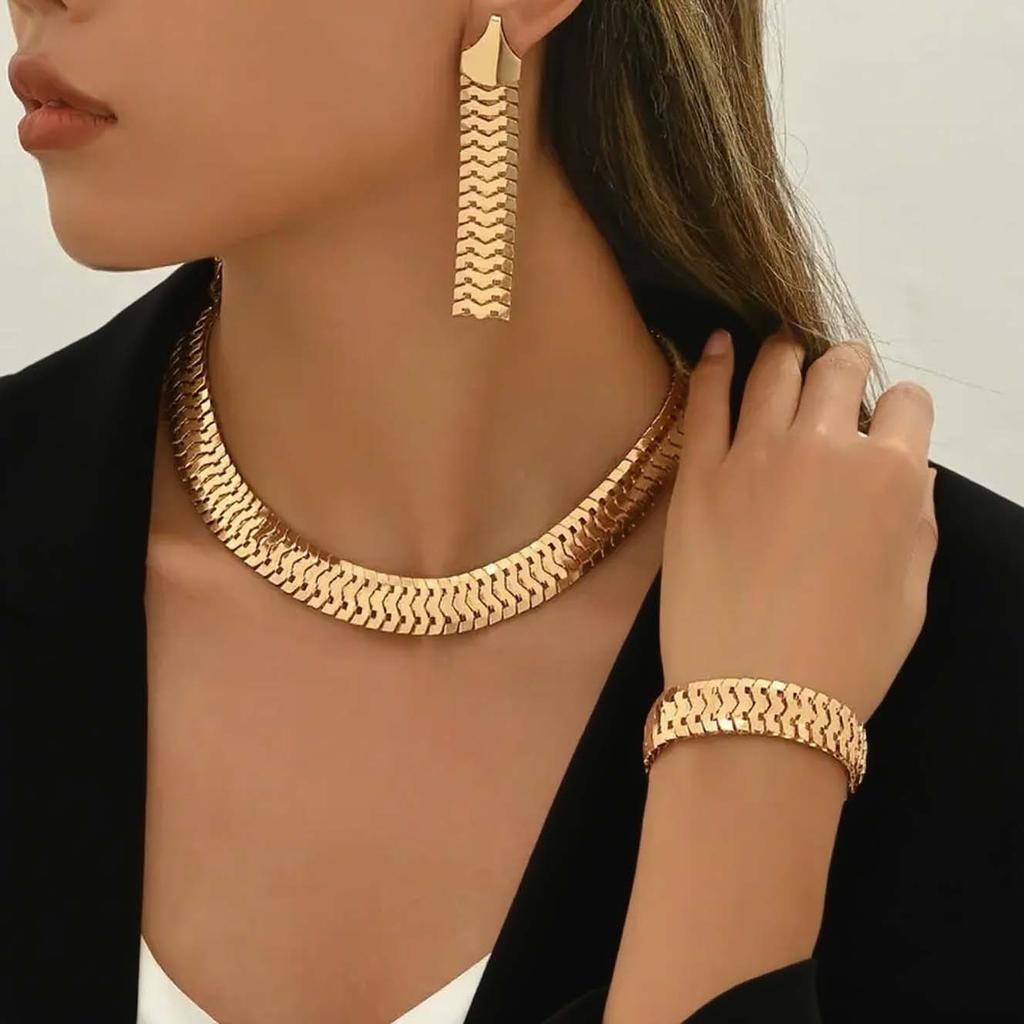 Classic Style Necklace, Bracelet, Earrings, Jewelry Set Combination, Suitable for Daily Casual Versatile Women's Accessories