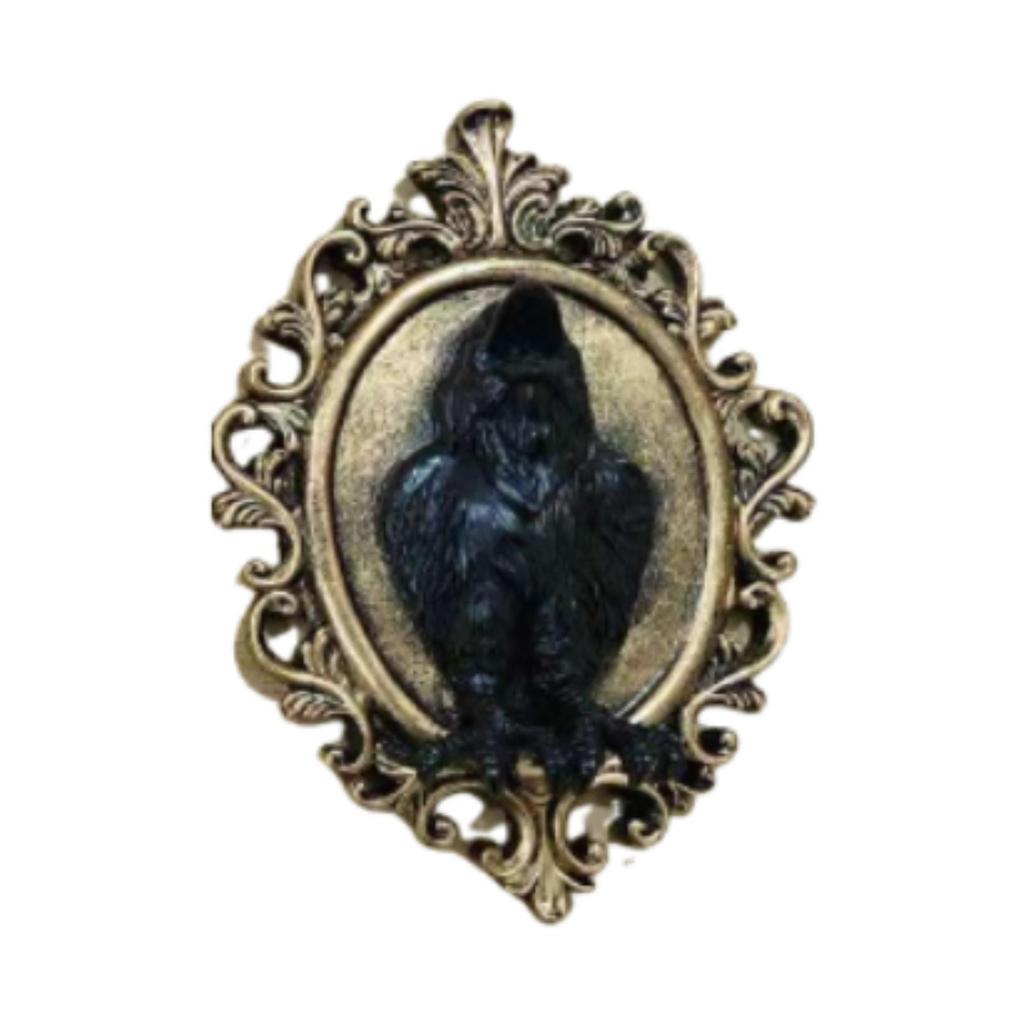 Gothic Wall Art Decor Crow Resin Sculpture Modern Decorative Piece for House Decoration Interior