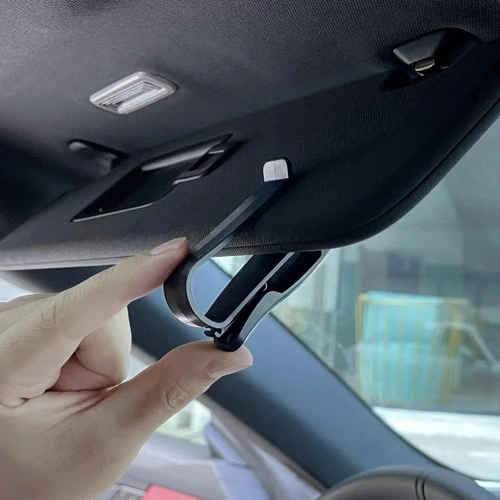 For Alfa Romeo Sunglasses Clip Auto Sun Visor Car Glasses Case Card Ticket Pen Holder For Alfa Romeo 159 Giulietta Stelvio 4C MI