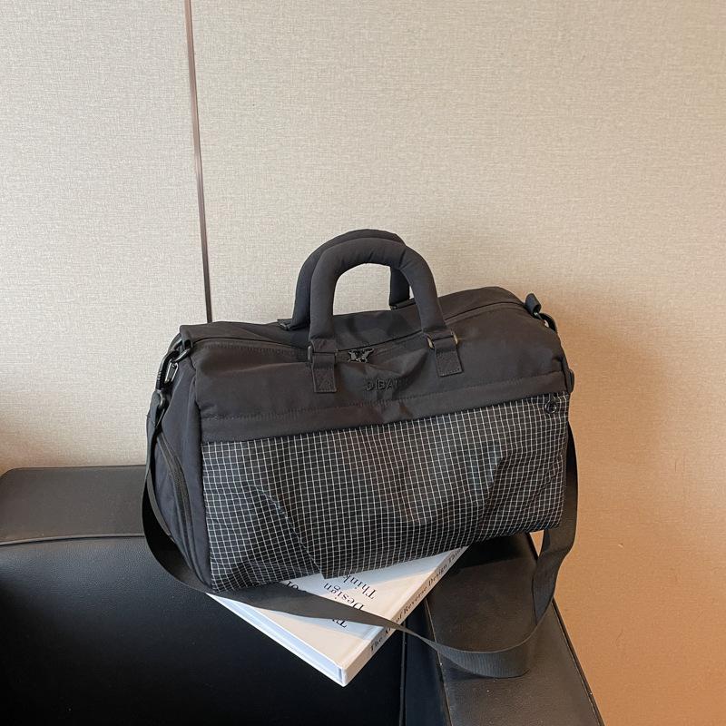 Вместительная дорожная сумка-трансформер — легкая сумка через плечо для деловых поездок и спортзала.