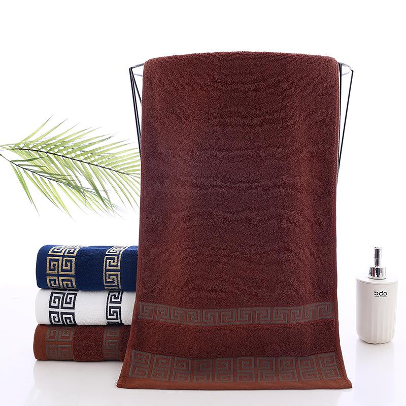 Ultra-Soft 100% Cotton Luxury Bath Towel, 27.6x55.1in Vintage Geometric Pattern, Brown, Beige & Blue, Perfect for Home, Travel, Christmas Decor