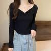 Square Necked Bottom Shirt for Women's Spring and Autumn Long Sleeved Shirt with A Low Neckline T-shirt Curved Hem Slim Fit Short and Thin Top