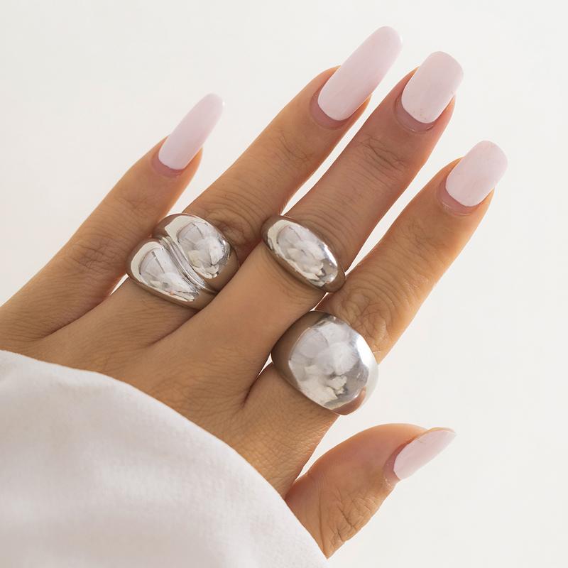 Fashion Brown Stone Irregular Opening Rings Set for Women Luxury Gold Color Wrinkled Lines Finger Rings Personality Wear Zircon