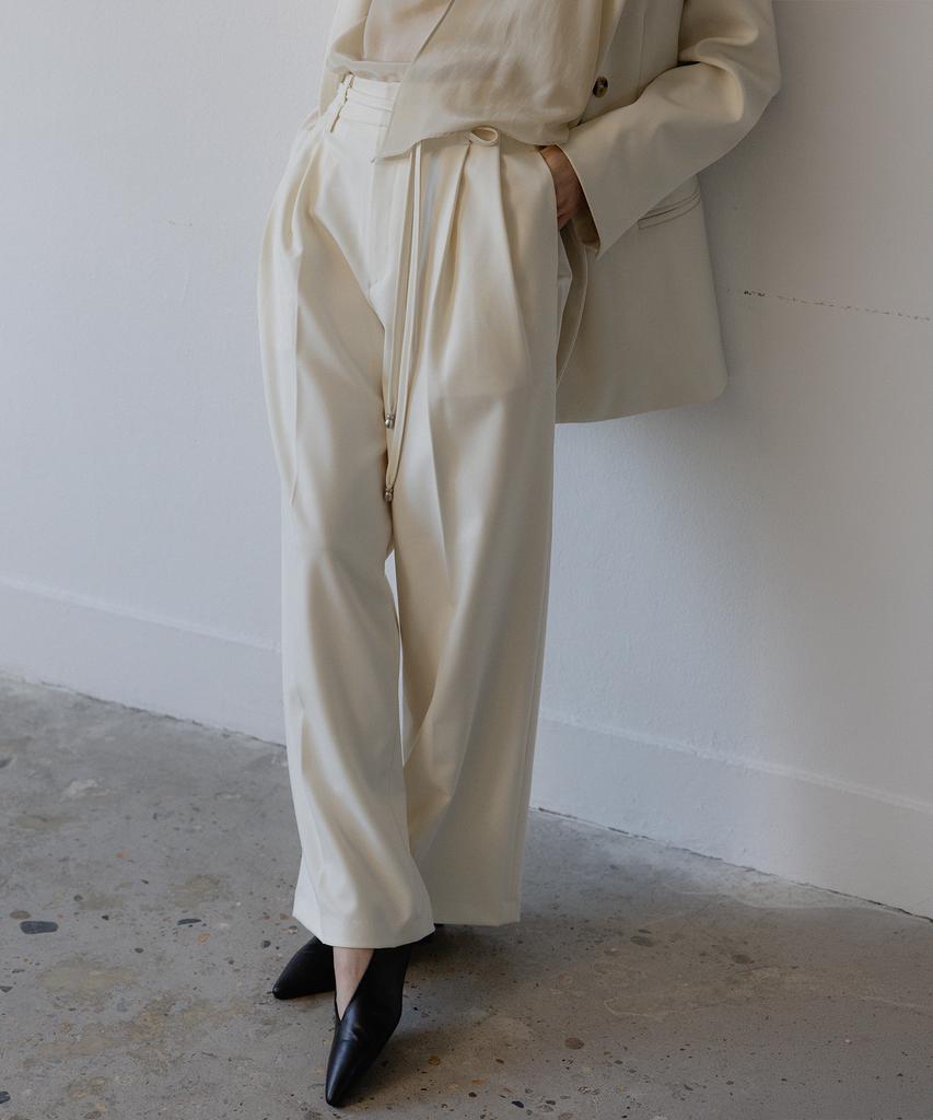 THEELO Margaret Curved Double-Pleat Pants_3 Colors