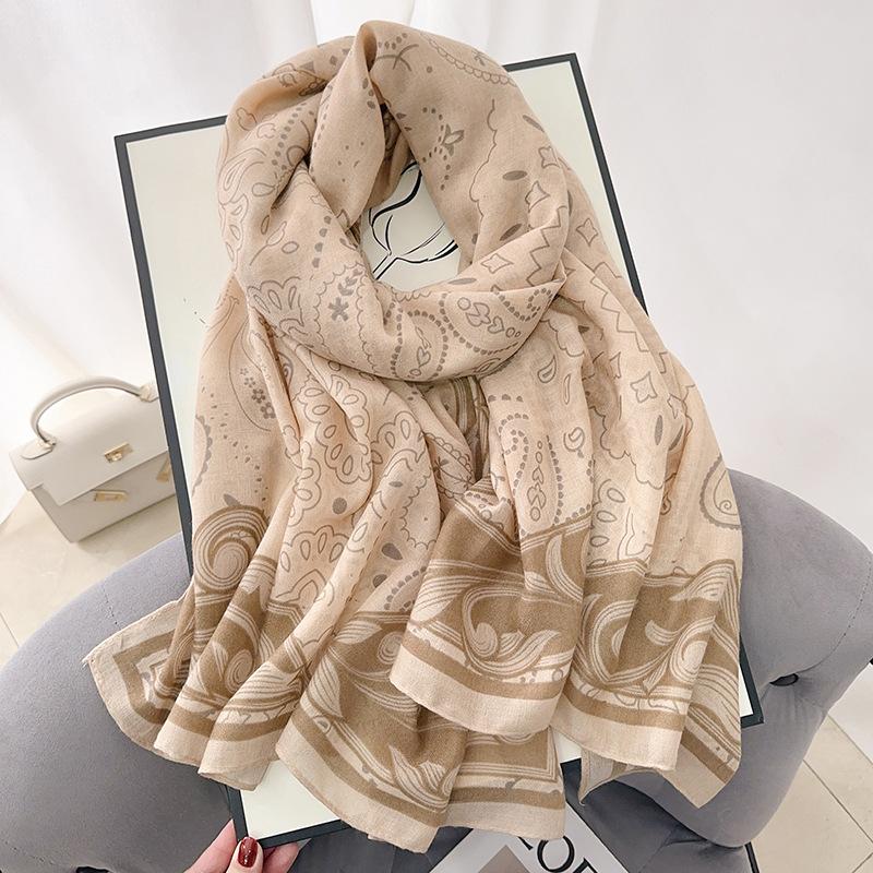 Trendy Temperament, Fashionable Printed Scarf, Travel Photography, High-end Women's Matching Shawl, Thin Cotton and Linen Outer Shawl