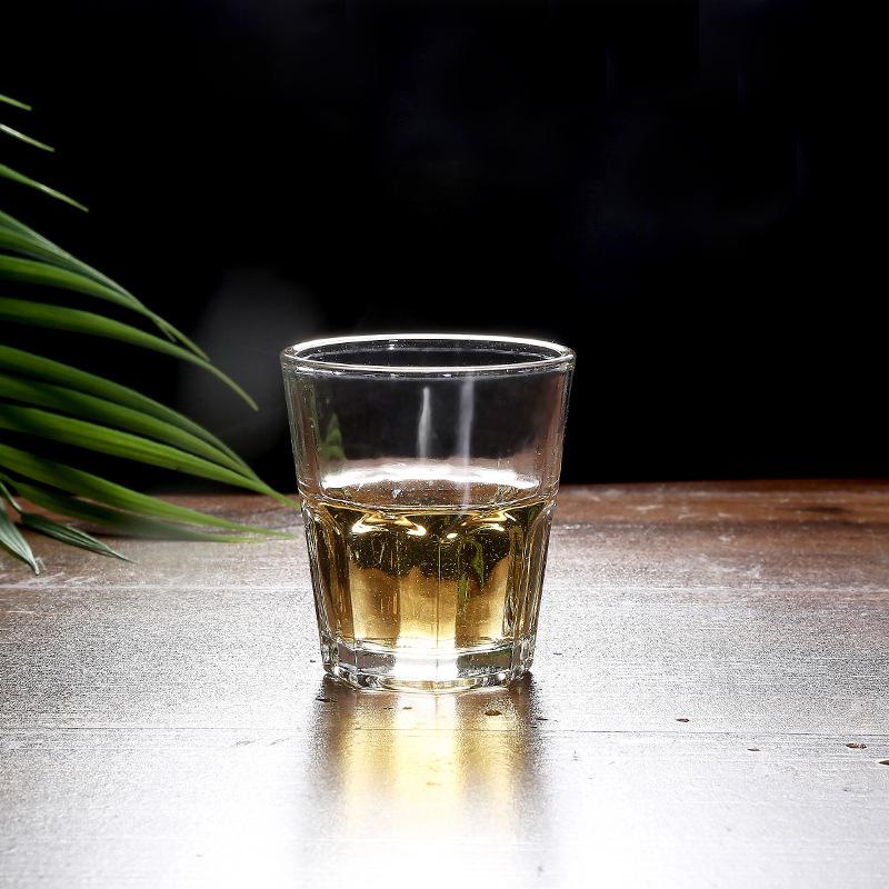 20 мл Стопка для спиртных напитков Бокал для виски Коктейльный бокал Бокалы для бренди Набор из 12 шт. Креативная маленькая винная посуда Посуда для напитков Ресторанные бокалы для вина