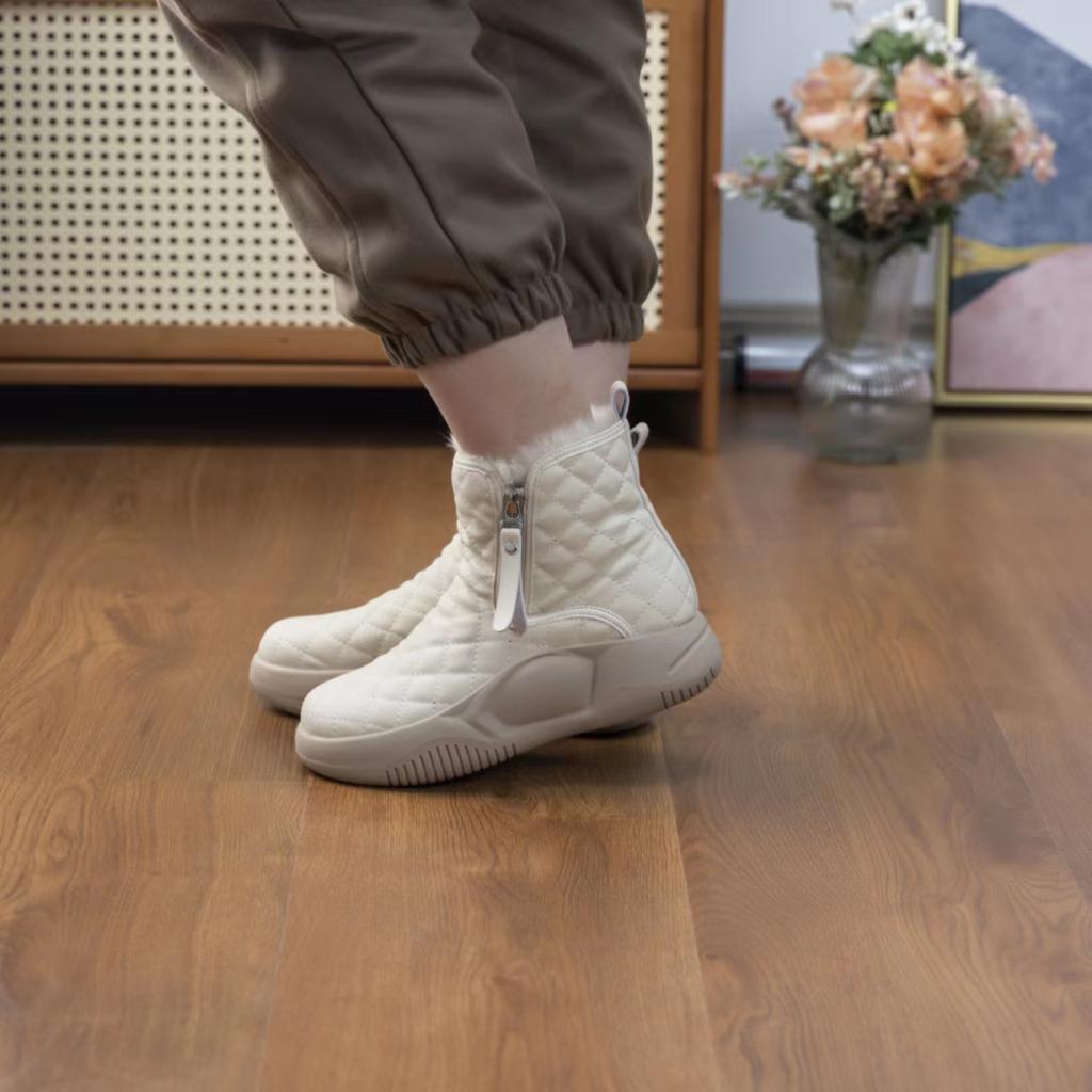 Sewing Winter Modern Boots Round Toe Low Heel Women's Shoes on Sale 2026 High Quality Flat with Ankle Novelty Women's Boots