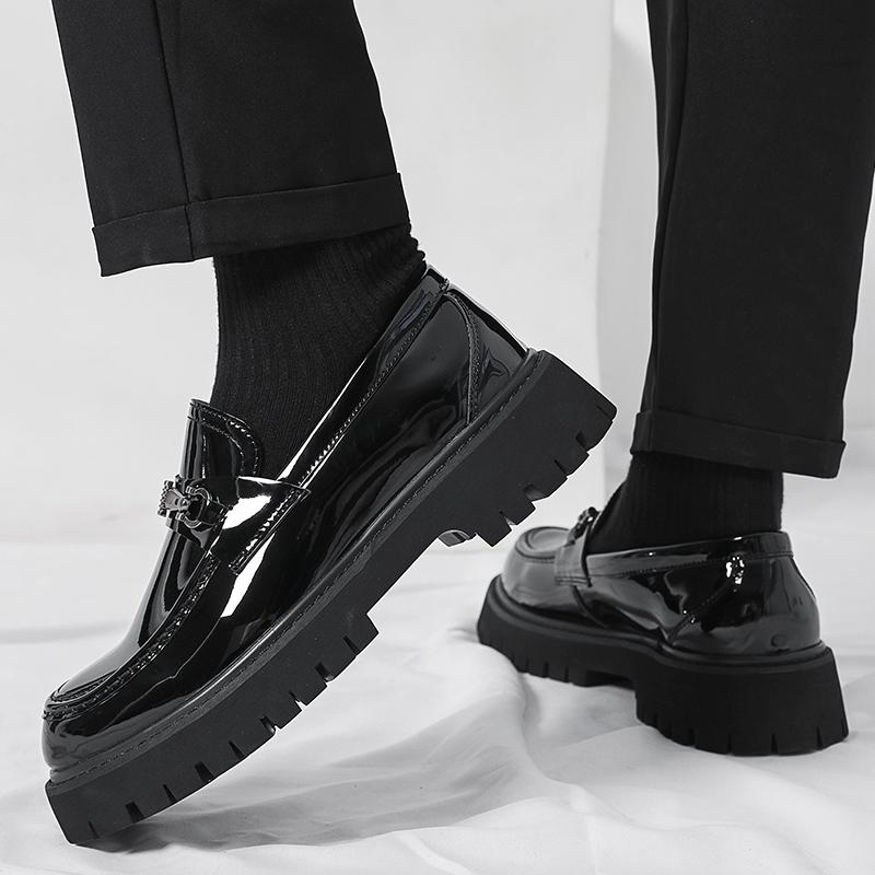 Мужские британские лоферы однотонные простые кожаные ленивые туфли высокого качества для улицы с круглым носком на толстой подошве на пуговицах туфли из губки