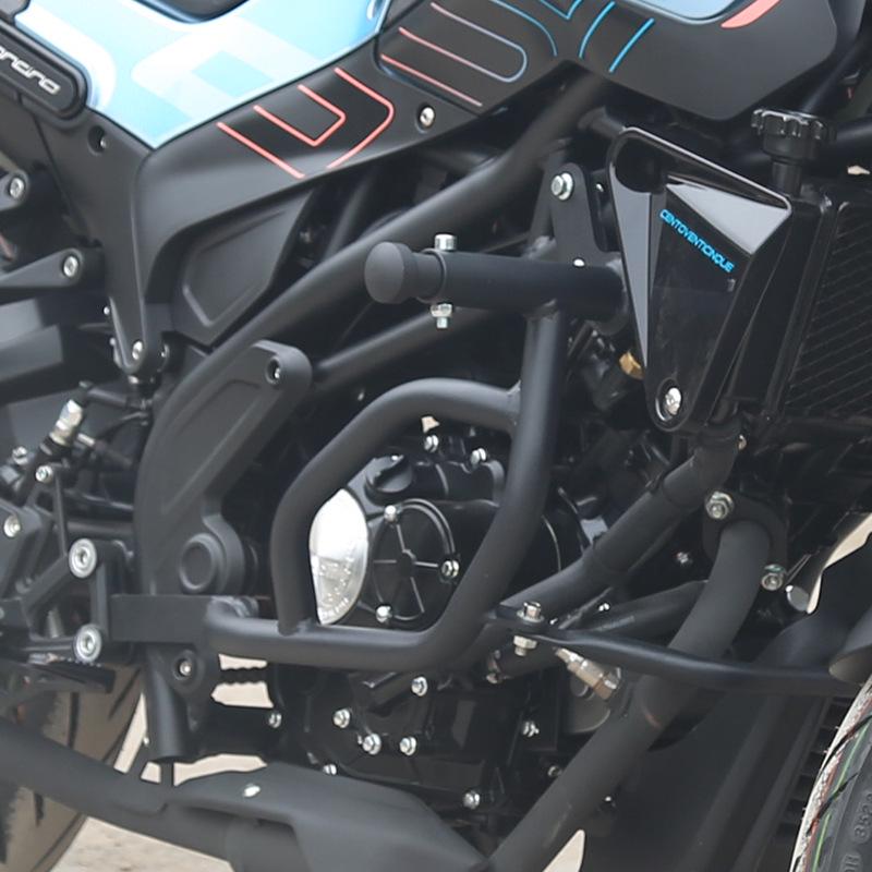 Водонепроницаемая кожаная боковая сумка и задний багажник для Benelli Leoncino 150