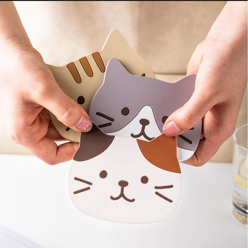 1pc Cat Coasters, Silicone Cute Coasters Easy To Clean, Fun Coaster Non Slip Hot Pads for Drinks, Coffee Table Dinning Room Decorations for Cat Lovers