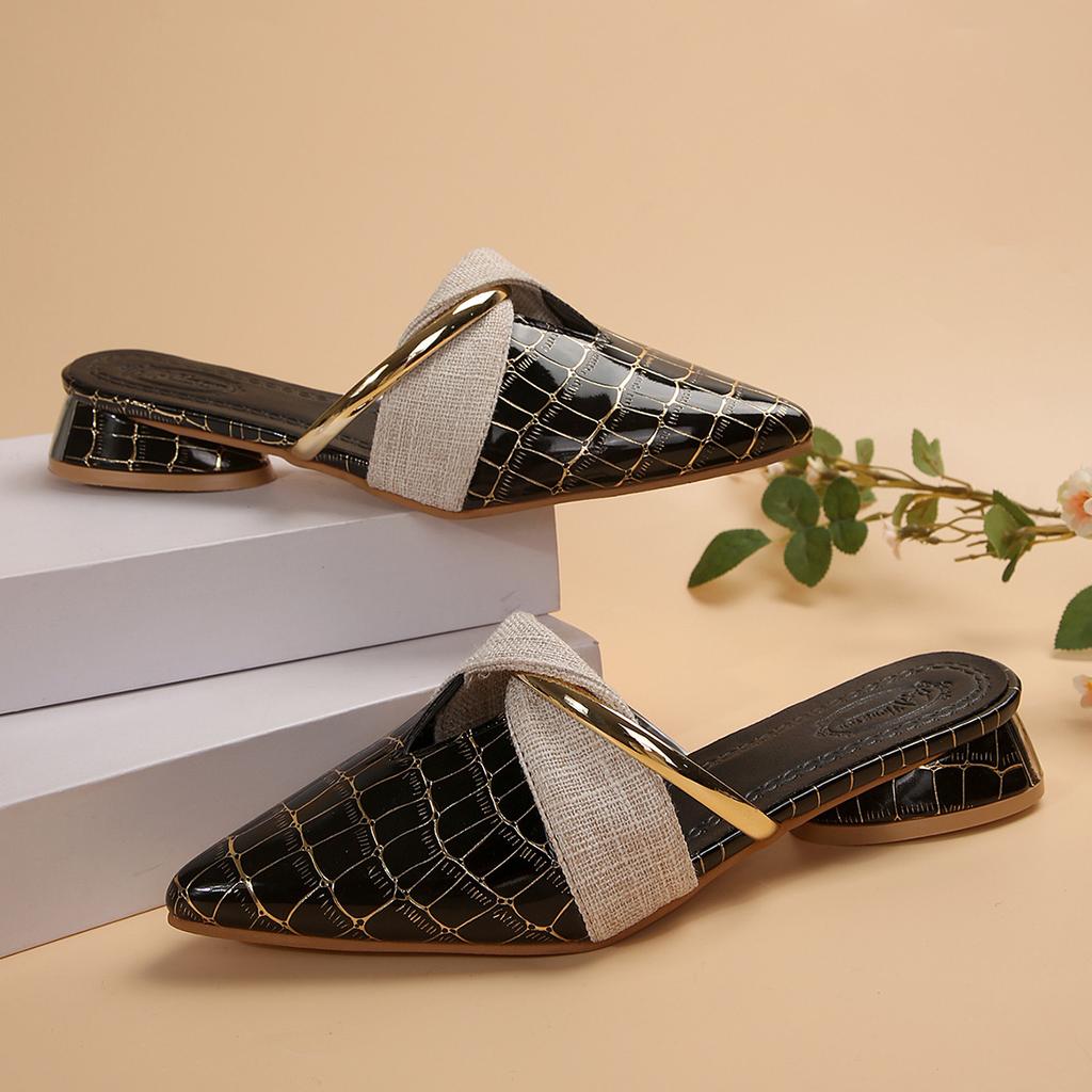 Fashion Snake Patterned Women Slippers 2025 Summer Pointed Toe Sandals Closed Toe Comfortable Fashion Casual Commuting Outdoor Slippers