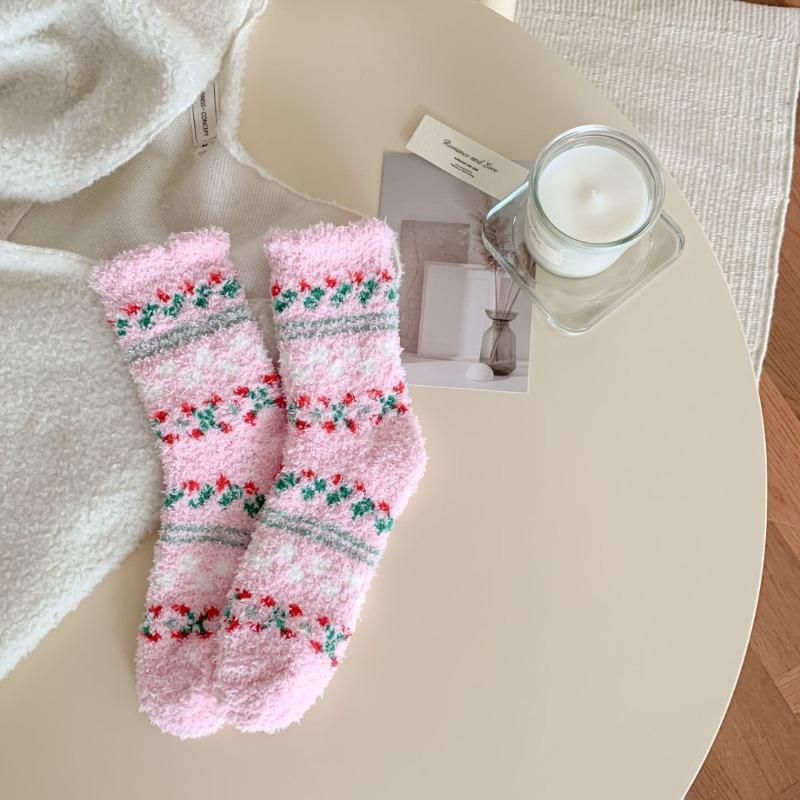 Autumn and Winter Non-shedding Coral Fleece Socks, Women's Socks, Home Warmth Thickened Sleep Socks