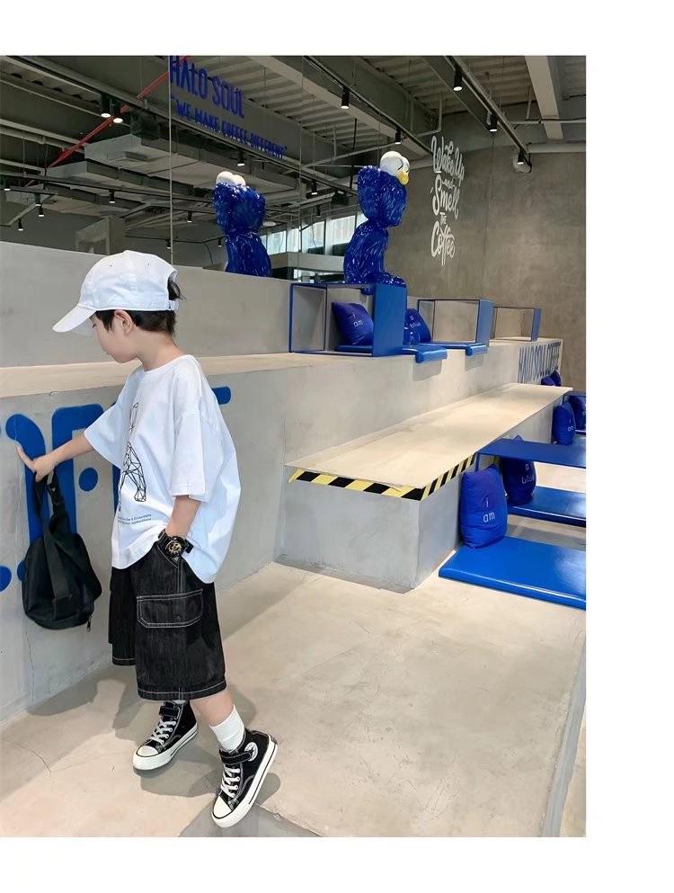 Детская повседневная футболка с коротким рукавом: Летний топ для мальчиков в корейском стиле с круглым вырезом