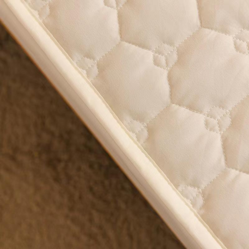 Высококачественный универсальный антибактериальный чехол для кровати для матери и ребенка, водонепроницаемый стеганый наматрасник без наволочки