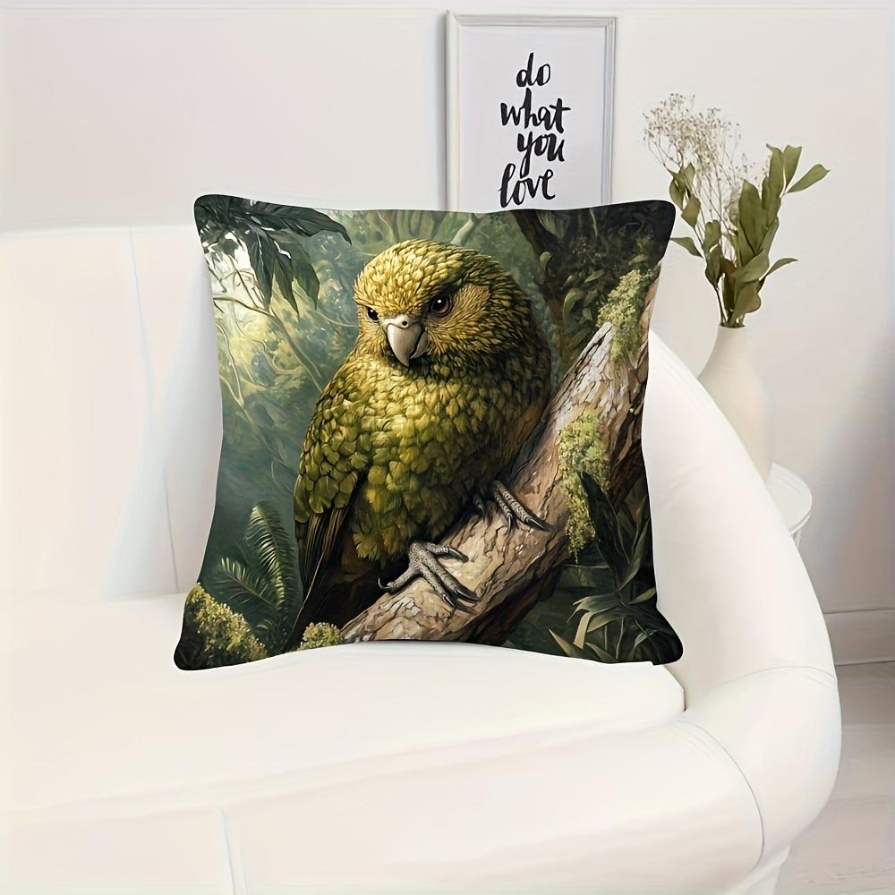 Kakapo Parrot Wildlife Print Throw Pillow Cover, Tropical Rainforest Bird Art Decorative Cushion For Living Room Bedroom Couch