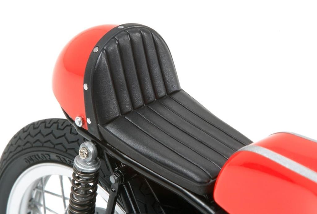 Tamiya Серия Мотоциклы 113 Honda RC166 GP Racer Пластиковая модель 14113 1/12 №