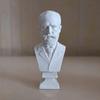 Маленькая скульптура из полимерной смолы и гипса: Эскизы головных моделей Давида и Венеры