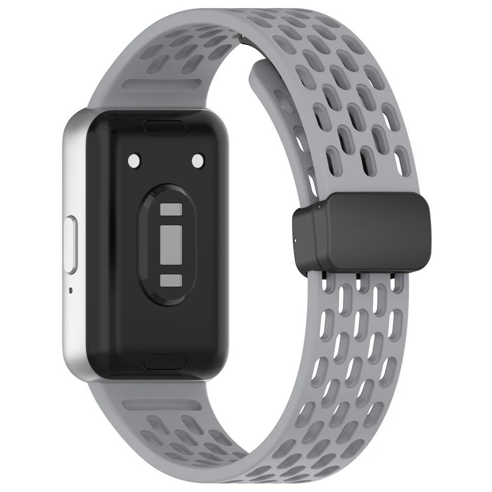 Спортивный силиконовый ремешок с магнитной пряжкой D для Samsung Galaxy Fit 3 Fit3 SM-R390, сменный ремешок, аксессуары для браслета