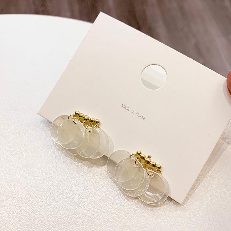 Серьги-кисточки из натуральных ракушек Dongdaemun из Южной Кореи с матовым металлом, весенняя коллекция