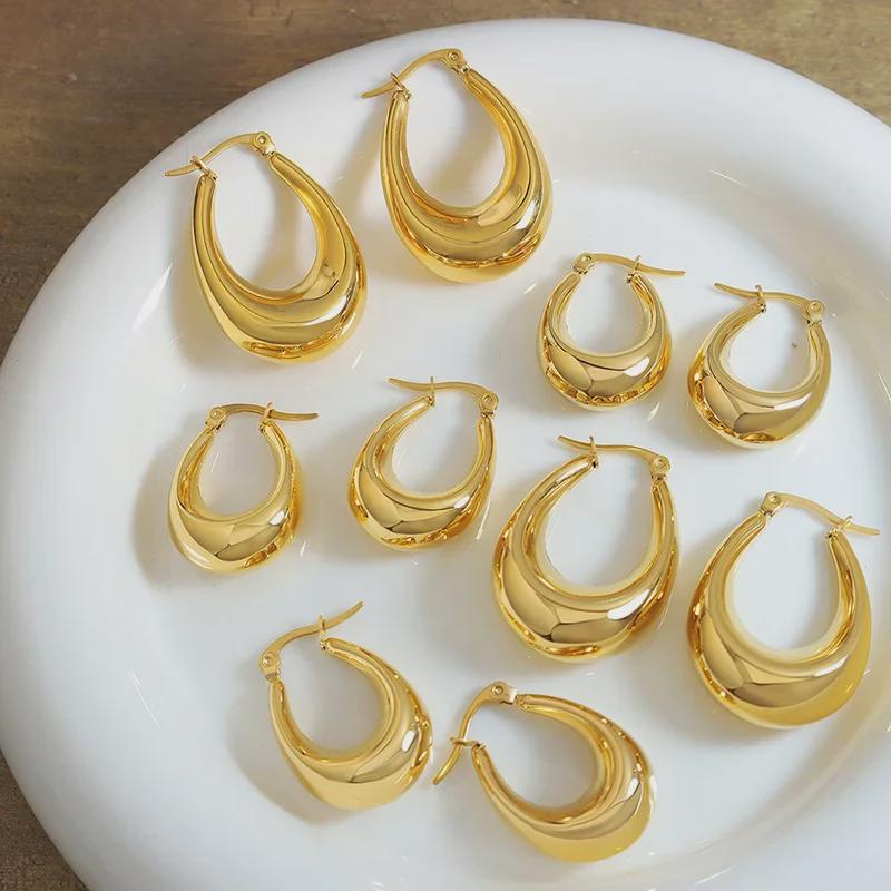 Модные позолоченные U-образные титановые серьги: Европейский и американский стиль, не выцветает, модный и персонализированный.