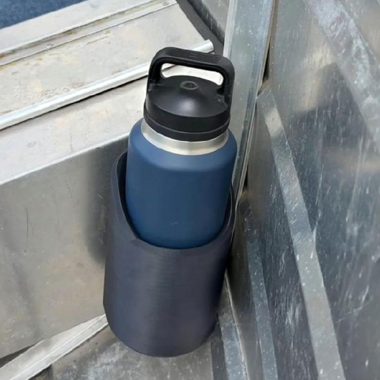 Large Capacity Magnetic Cup Rack Holds 46oz And 64oz Water Bottles Secure Placement For Vehicles And Equipment