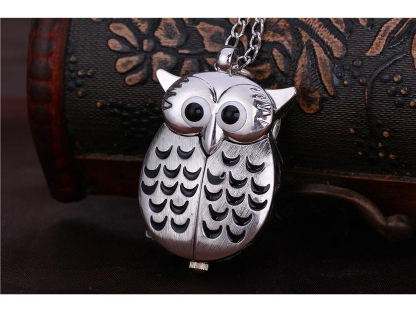 Retro Silver Owl Pocket Watch Necklace with Slide Cover - Nostalgic Cartoon Sweater Chain Pendant (Model 6105)