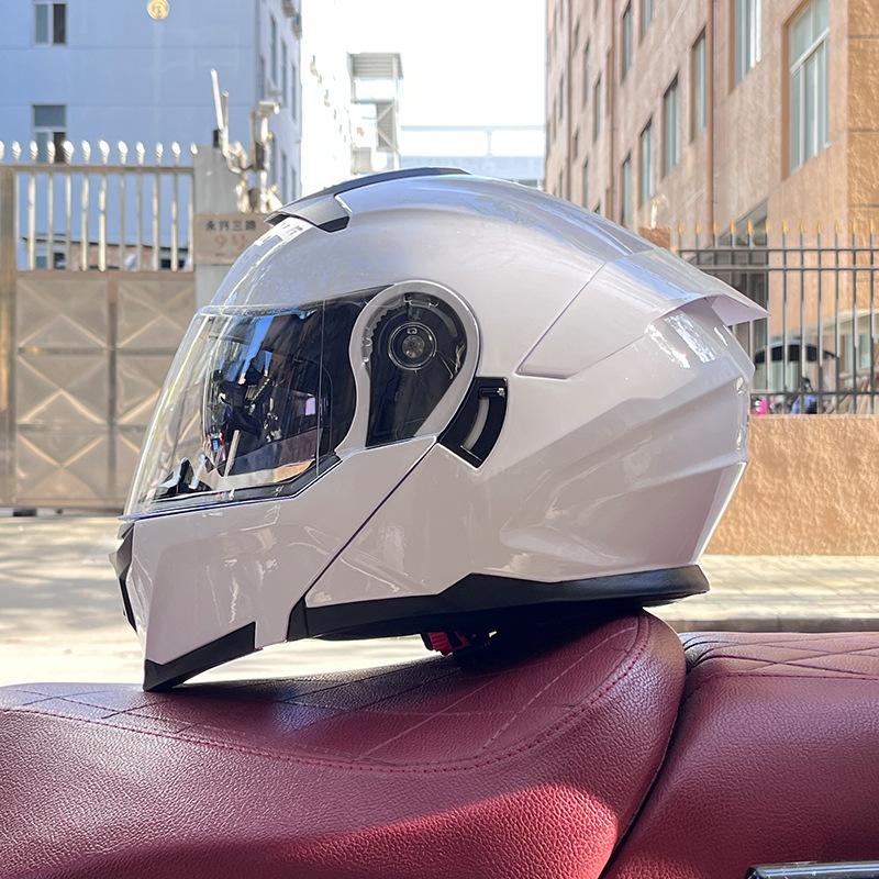 Motorcycle Helmet Peel-off Helmet Men's and Women's Full Helmets Bluetooth Personality Four-season Locomotive Big Tail National Standard